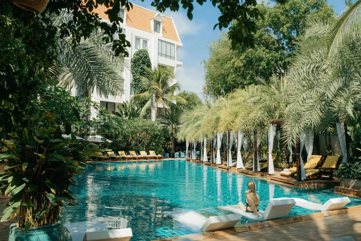 palace gate hotel
