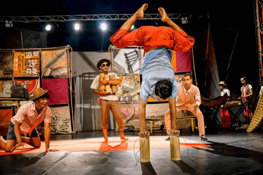 B2B phare circus 2