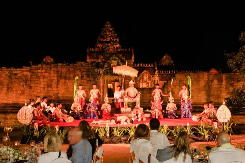 B2B private temple gala dinner 1