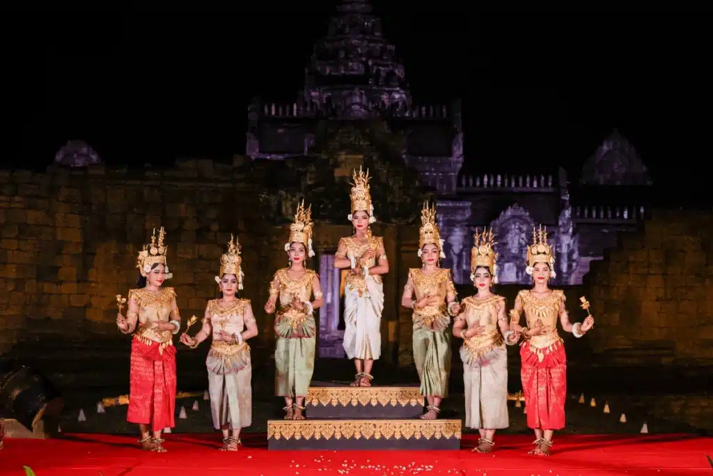 B2B private temple gala dinner 2